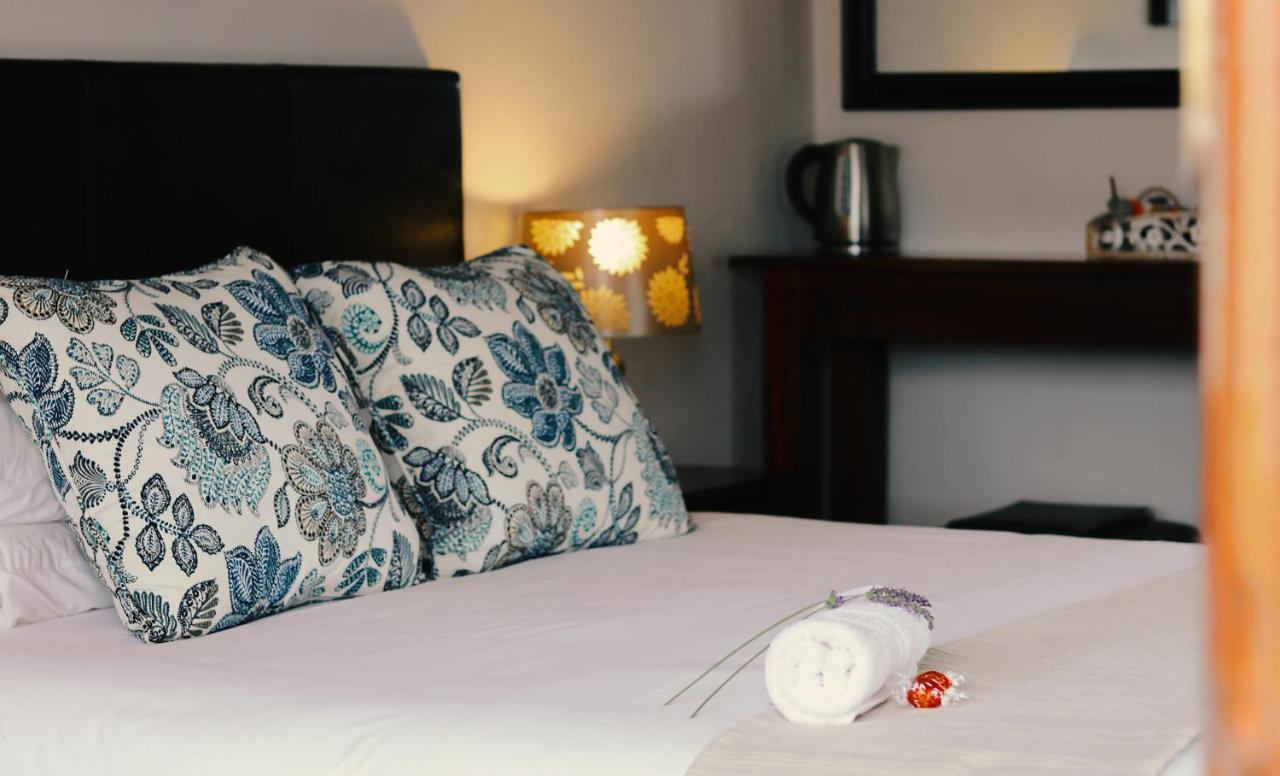 דירות ג'פריס ביי Sea Whisper Self Catering מראה חיצוני תמונה